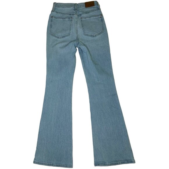 Madewell The Perfect Vintage Flare Jean in Delavan Wash Blue 25x32 - Picture 3 of 9